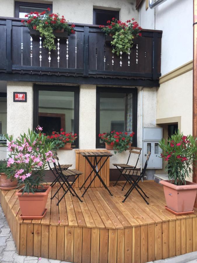 Castle Way Apartments Tamy ブレッド エクステリア 写真