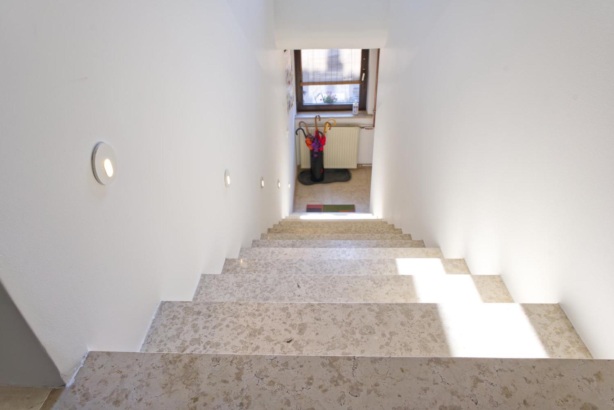Castle Way Apartments Tamy ブレッド エクステリア 写真