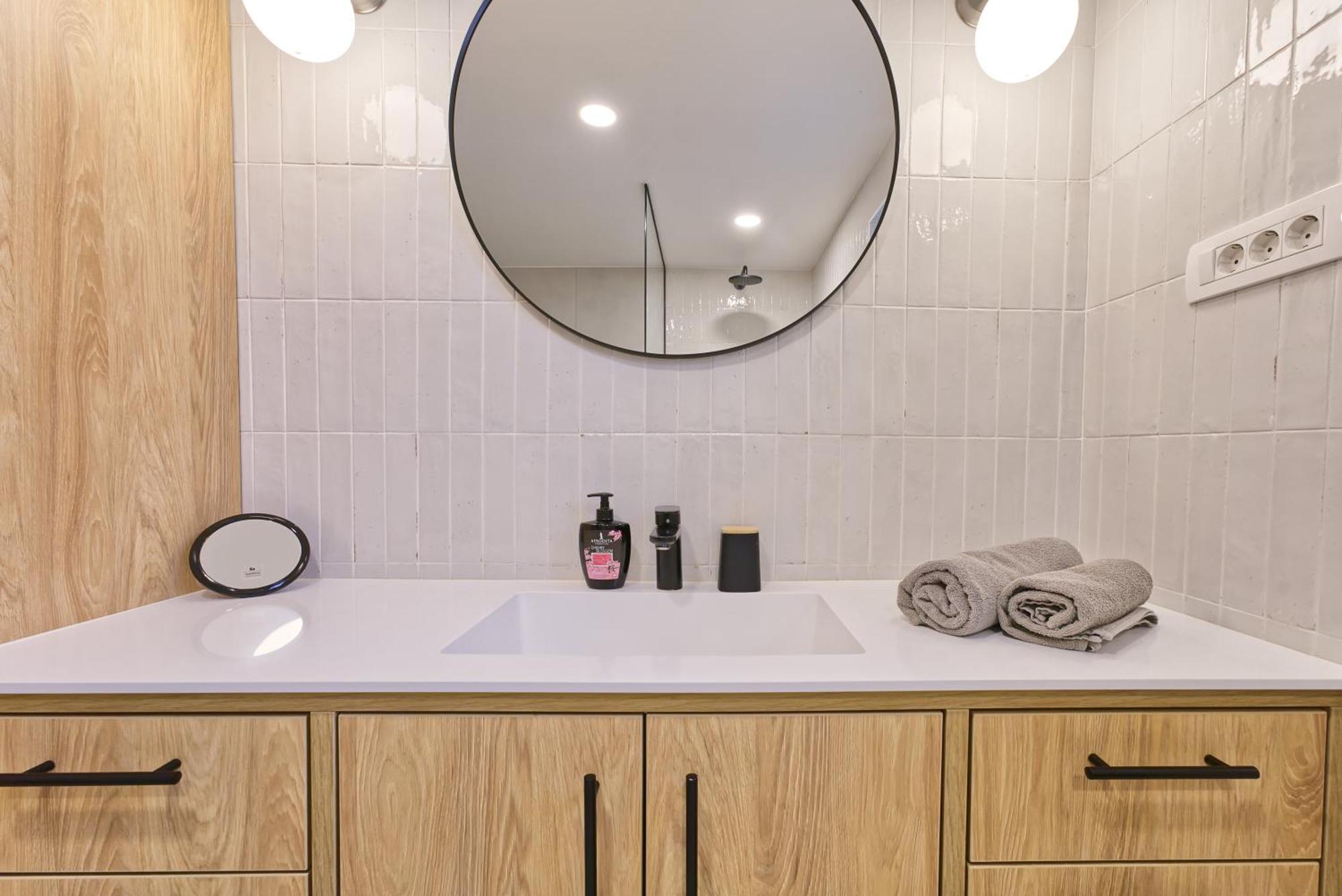 Castle Way Apartments Tamy ブレッド エクステリア 写真