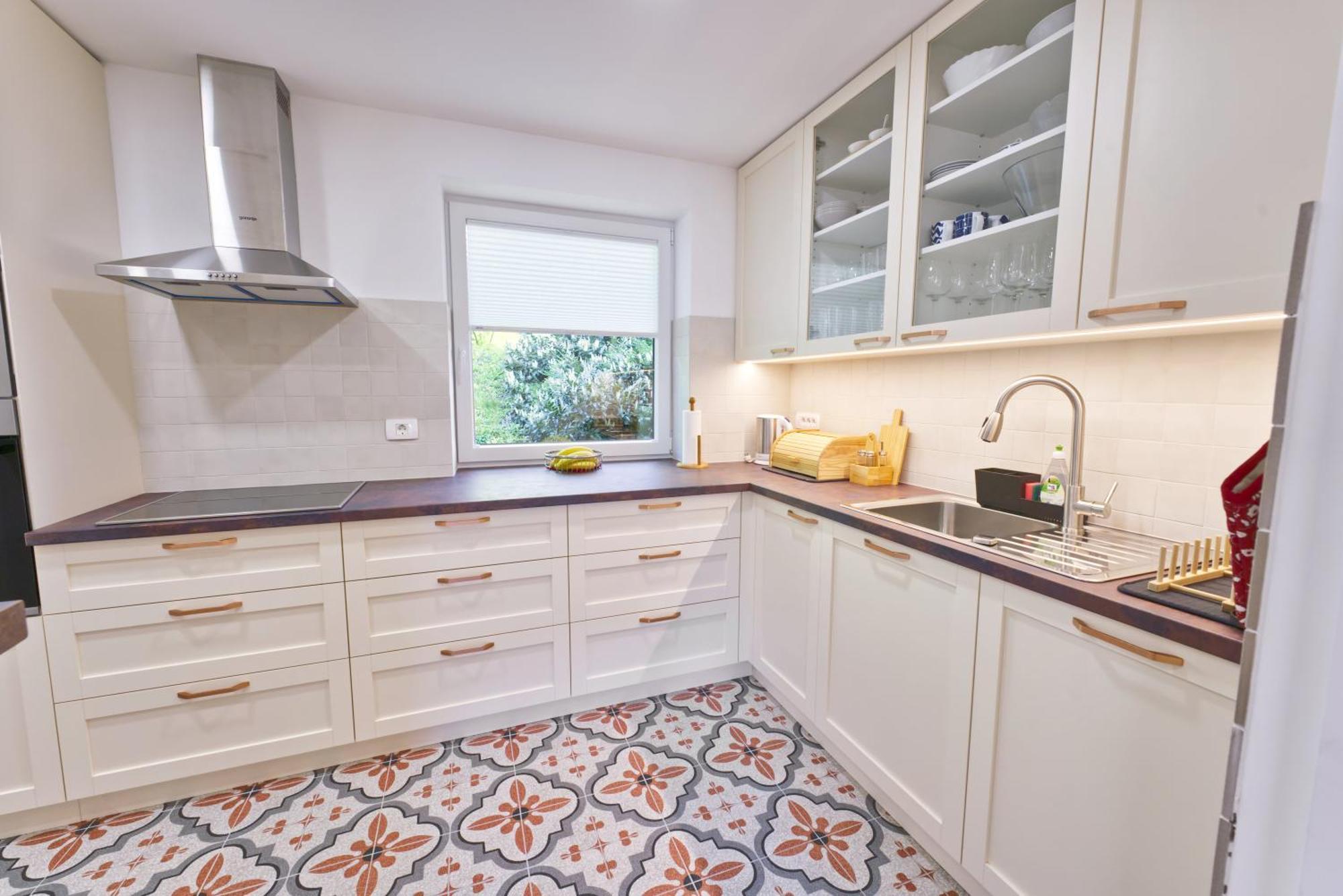 Castle Way Apartments Tamy ブレッド エクステリア 写真