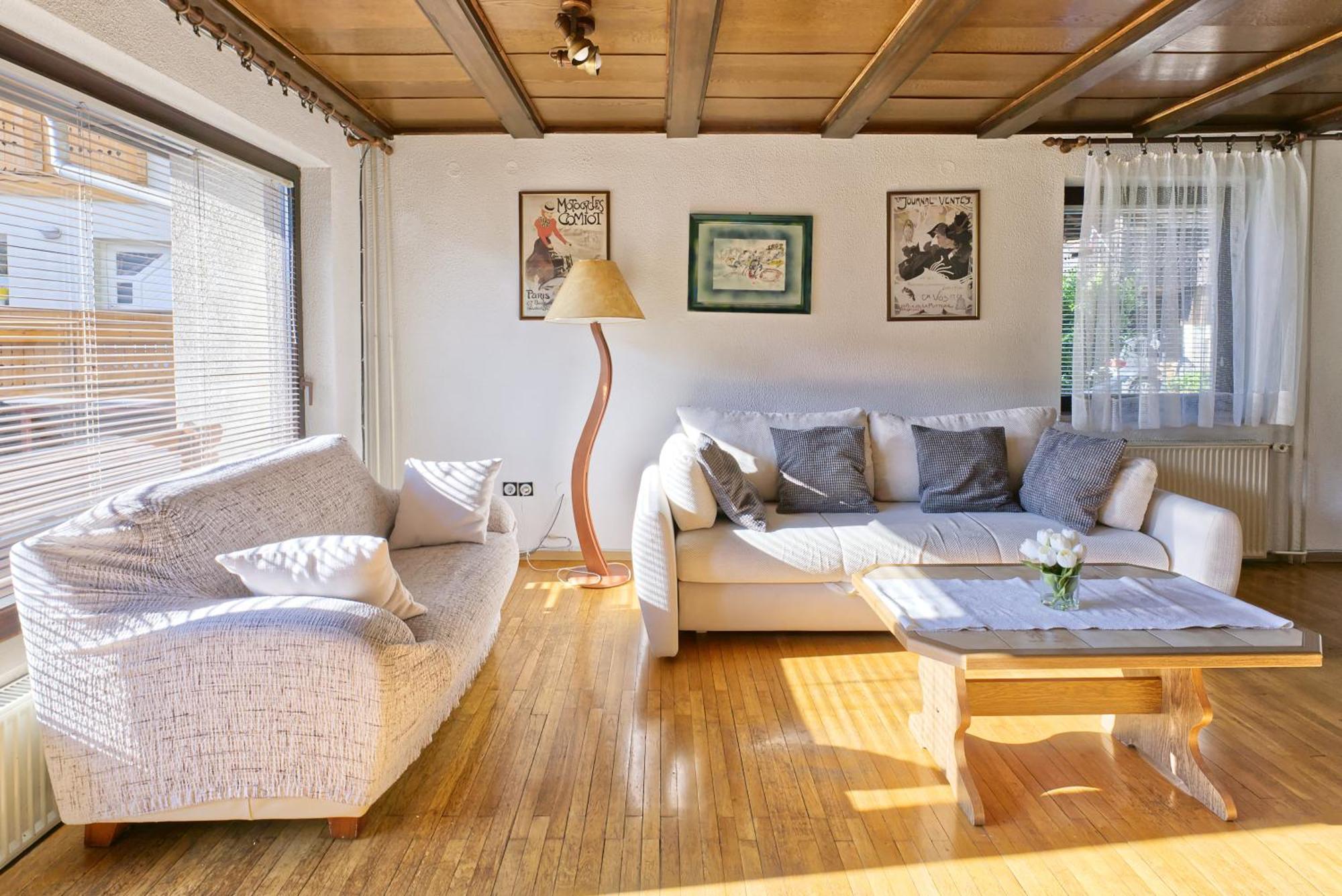Castle Way Apartments Tamy ブレッド エクステリア 写真