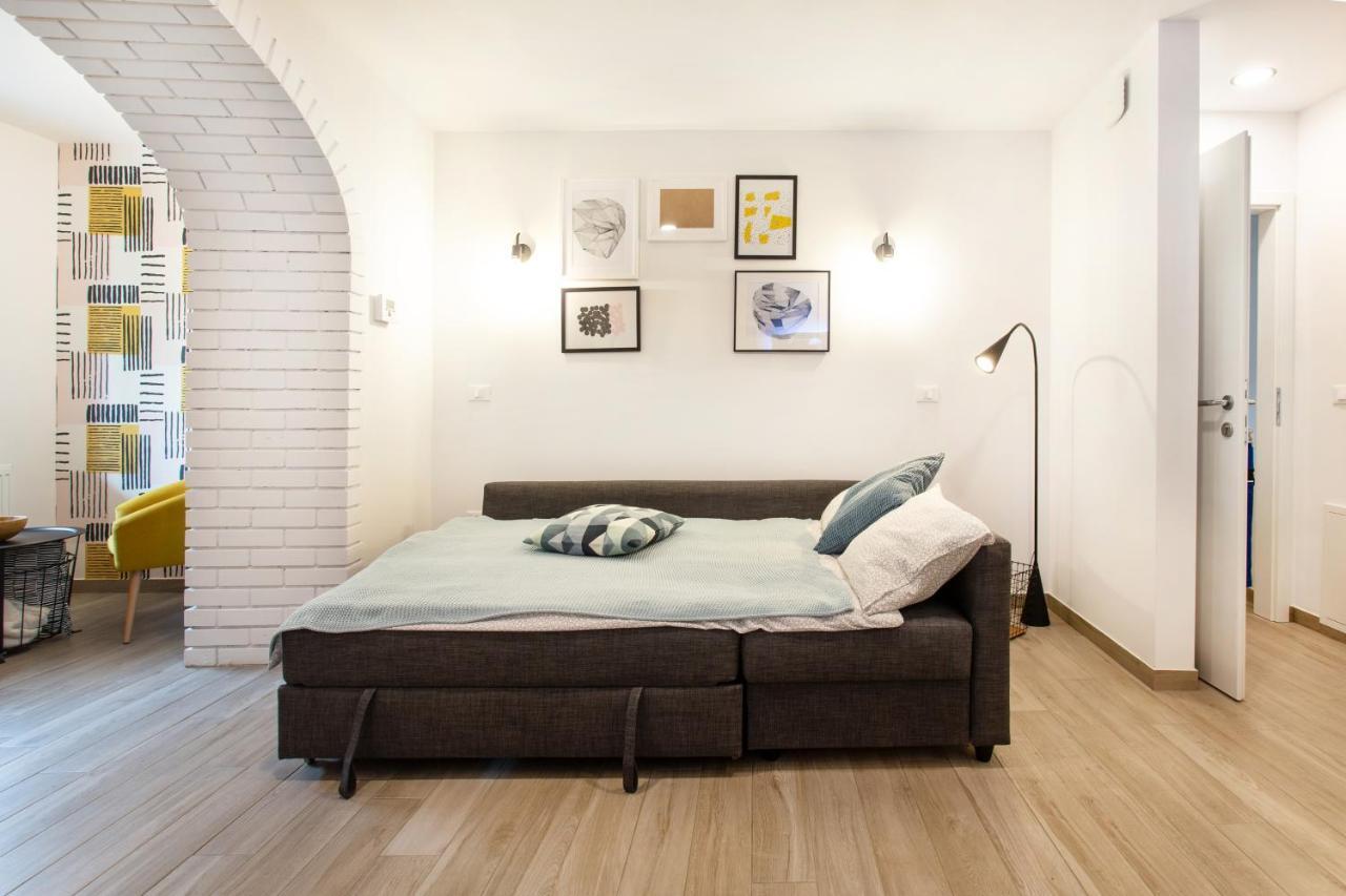 Castle Way Apartments Tamy ブレッド エクステリア 写真