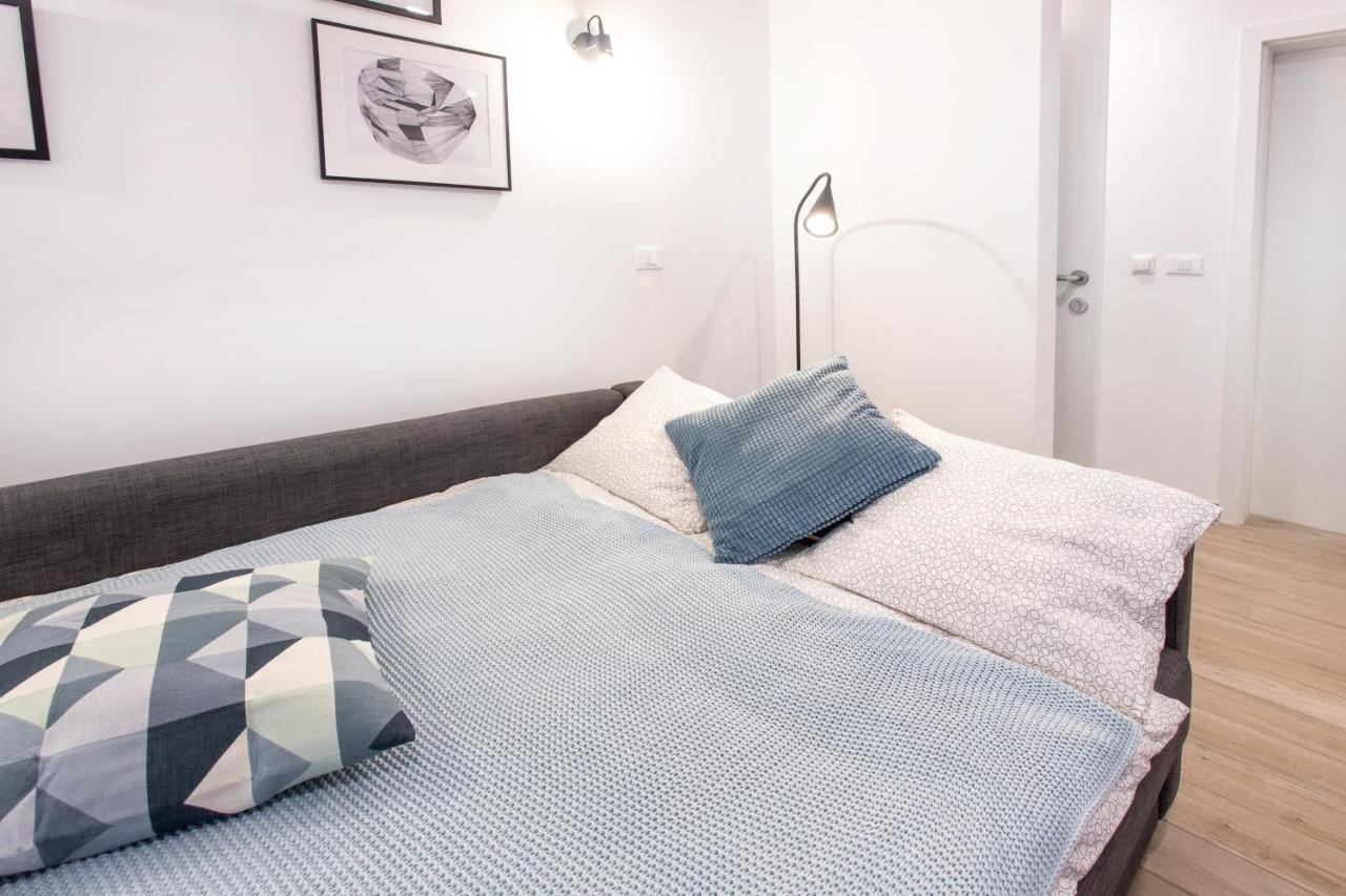 Castle Way Apartments Tamy ブレッド エクステリア 写真