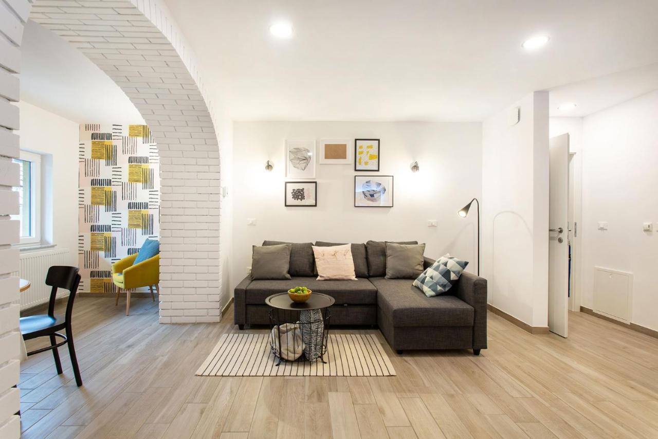 Castle Way Apartments Tamy ブレッド エクステリア 写真